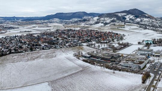 Die großen Häuserblocks auf dem Guckenrain werden vom Heizkraftwerk in den Unteren Wiesen mit Wärme versorgt. Foto: Carsten Ried Die großen Häuserblocks auf dem Guckenrain werden vom Heizkraftwerk in den Unteren Wiesen mit Wärme versorgt. Foto: Carsten Ried