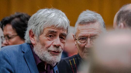 Als Urgestein der SPD ordnet Andreas Kenner das schlechte Ergebnis seiner Partei bei der Landtagswahl ein und wirft einen Blick Als Urgestein der SPD ordnet Andreas Kenner das schlechte Ergebnis seiner Partei bei der Landtagswahl ein und wirft einen Blick