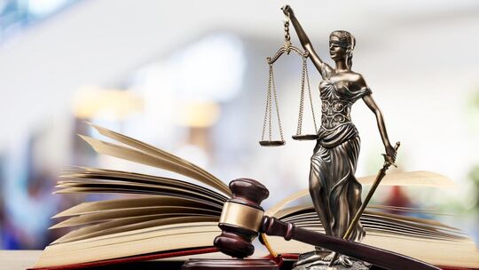 Die Prozessbeteiligten einigten sich auf einen Vergleich. Symbolfoto:AdobeStock Die Prozessbeteiligten einigten sich auf einen Vergleich. Symbolfoto:AdobeStock