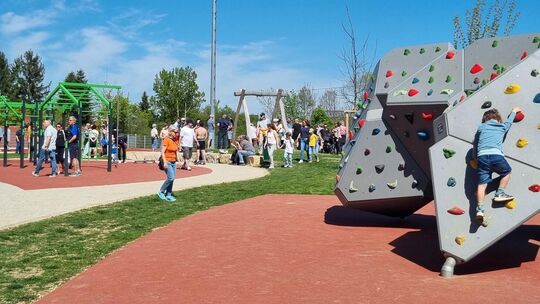 Das neue Gelände am Eröffnungstag Das neue Gelände am Eröffnungstag