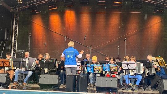 Die Akkordeon-Kids musizierten gemeinsam mit dem Akkordeonorchester Kirchheim. Foto: pr Die Akkordeon-Kids musizierten gemeinsam mit dem Akkordeonorchester Kirchheim. Foto: pr
