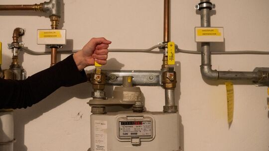 Schalter umlegen, aber vorher gut beraten lassen – das raten Experten. Foto: Tobias Tropper Schalter umlegen, aber vorher gut beraten lassen – das raten Experten. Foto: Tobias Tropper