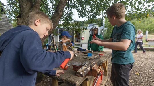 Die "Waldwoche" ist ein Kinderferienprogramm in Weilheim am Waldkindi gewesen. Foto: Carsten Riedl Die "Waldwoche" ist ein Kinderferienprogramm in Weilheim am Waldkindi gewesen. Foto: Carsten Riedl