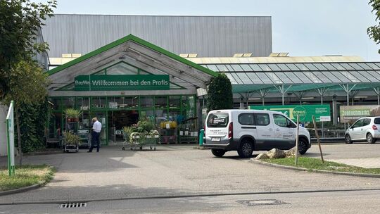 Die Tage für den BayWa-Markt in Kirchheim sind gezählt. Foto: Iris Häfner Die Tage für den BayWa-Markt in Kirchheim sind gezählt. Foto: Iris Häfner