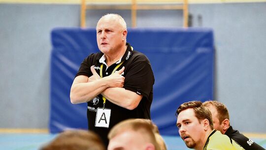 Peter Schmauk, hier als Trainer der SG Lenningen, übernimmt beim TSV Weilheim. Foto: Markus Brändli Peter Schmauk, hier als Trainer der SG Lenningen, übernimmt beim TSV Weilheim. Foto: Markus Brändli