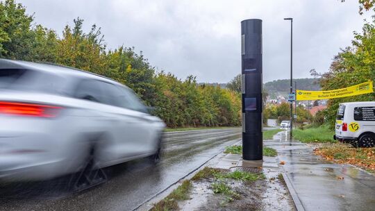 Die Säule befindet sich ein paar hundert Meter oberhalb des alten Starenkastens. Foto: Carsten Riedl Die Säule befindet sich ein paar hundert Meter oberhalb des alten Starenkastens. Foto: Carsten Riedl