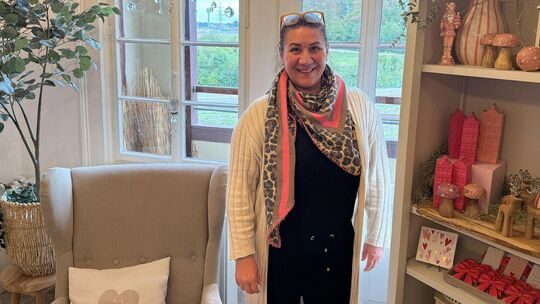 Meike Scharnagl in den Räumen in der Neckarspinnerei. Fotos: Philip Sandrock Meike Scharnagl in den Räumen in der Neckarspinnerei. Fotos: Philip Sandrock