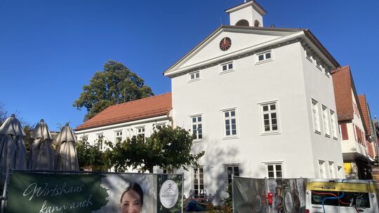Am Samstag geht das „Alte Wachthaus“ in Betrieb. Am Samstag geht das „Alte Wachthaus“ in Betrieb.